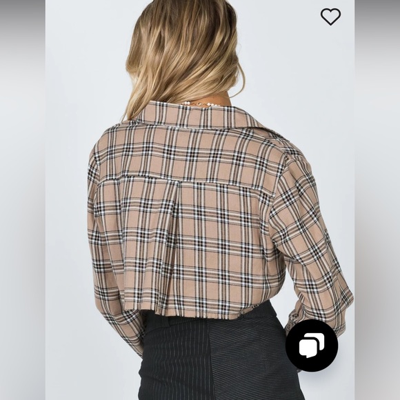 Princess Polly cropped flannel - Picture 3 of 9